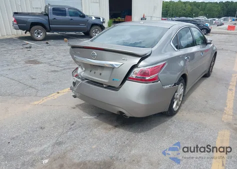 2014 Nissan Altima 2.5 Sv из США, поврежденный, VIN 1N4AL3AP2EC140412